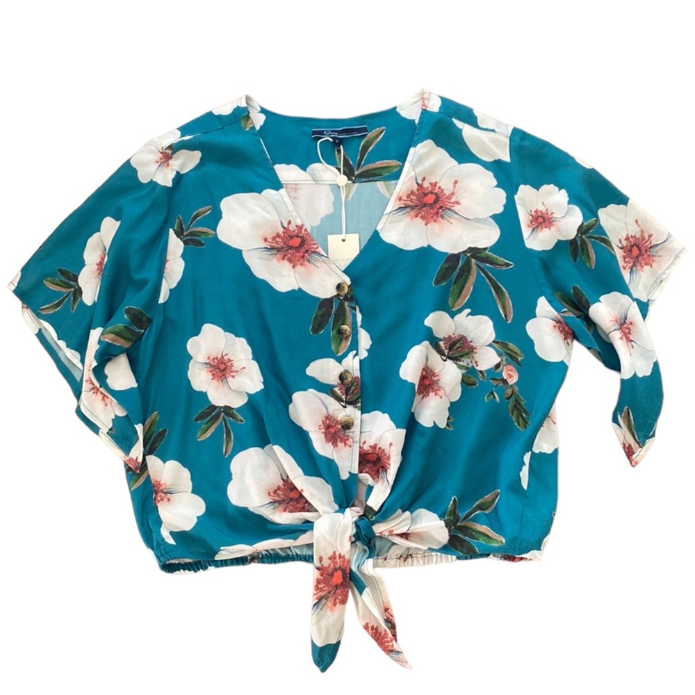 SHORE brand Hawaiian V-neck Button Front Tie Front Split Sleeve Cropped Blouse